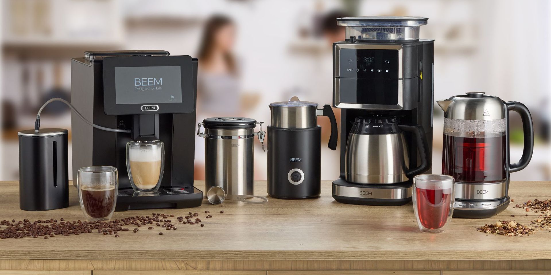 Kaffeemaschinen und Teebereiter sowie Milchaufschäumer