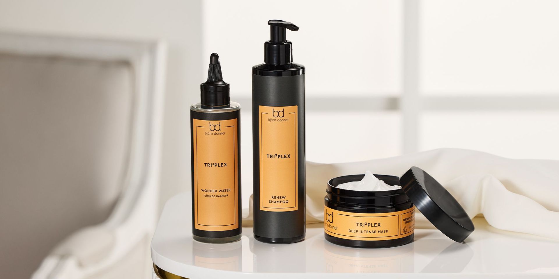 Ausgewählte Produkte aus der Pflegelinie Triplex