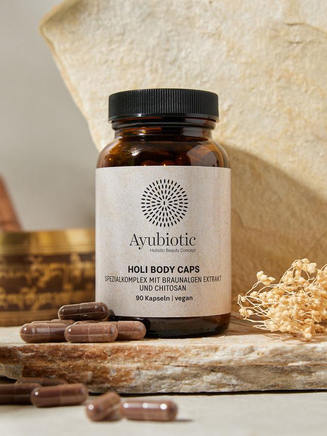 Produktbild von "Holi Body Caps" mit Braunalgen Extrakt & Chitosan, Kapseln, 3-Monatsvorrat – Abo