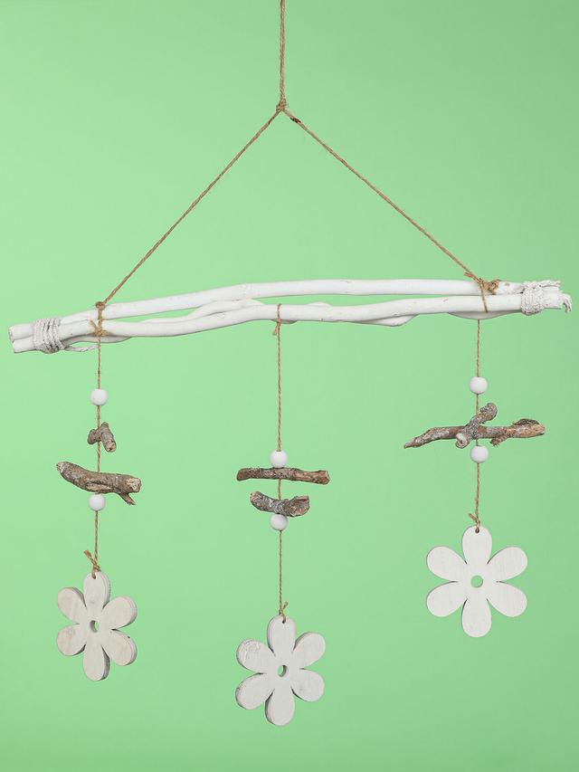 Produktbild von Deko-Hängemobile mit Schmetterlingen zum Aufhängen, aus Holz, 2er-Set