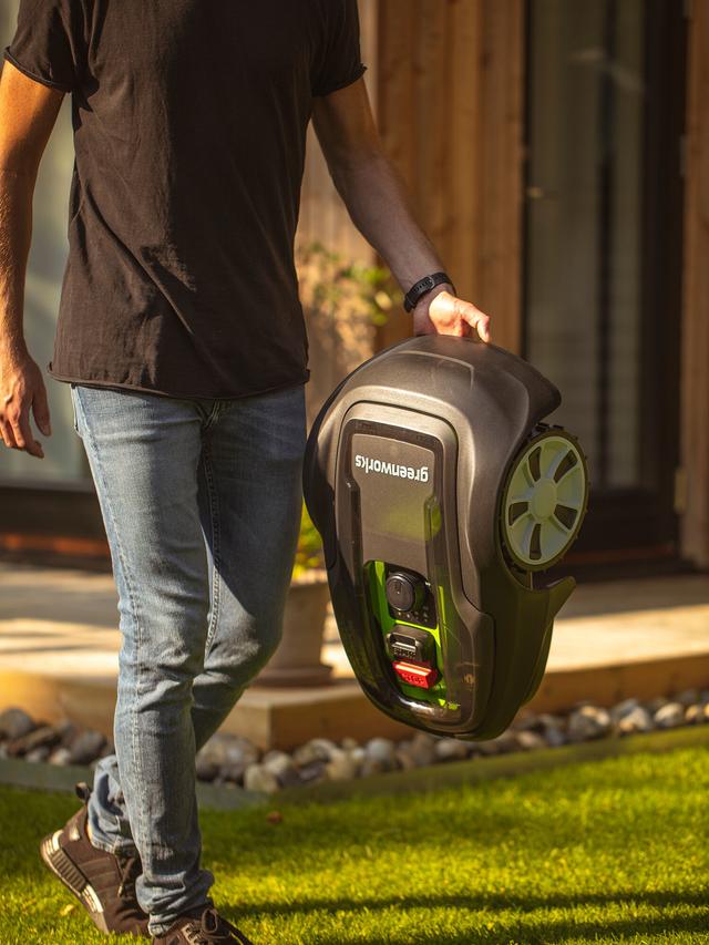 Produktbild von Rasenroboter "Mähroboter 7.0" für 750 m², Mähen & Düngen, 2-in-1, 24 V