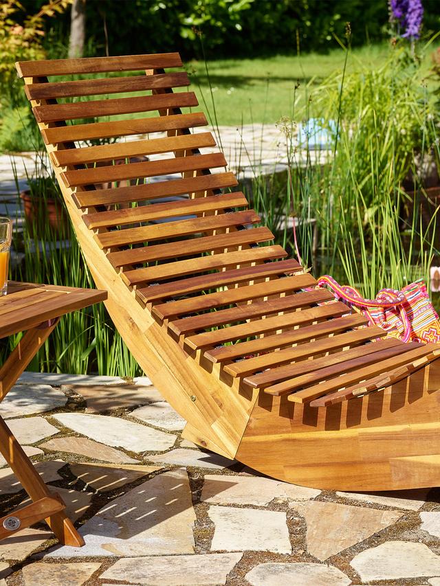 Produktbild von Relax-Liege aus FSC®-Akazienholz, klappbar, bis zu 160 kg belastbar