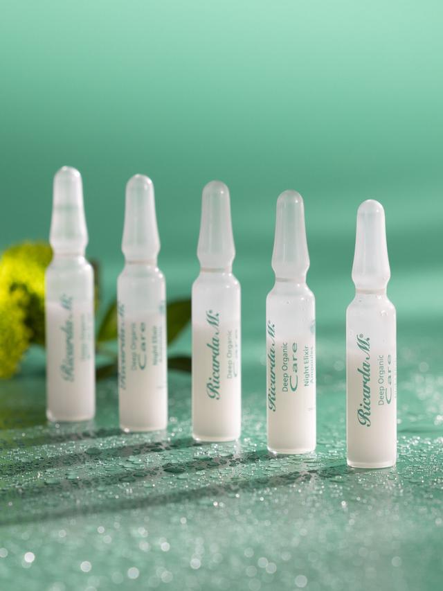 Produktbild von Ampullen "Deep Organic Care Treatment" Anti-Aging, Falten Reduzierung