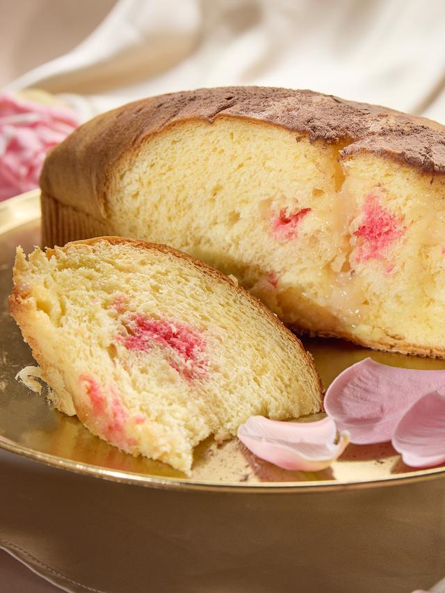 Produktbild von Strano e Nostrano Osterkuchen in Taubenform "COLOMBAÍ" nach traditioneller Art, Limoncello oder Zuppa Inglese, 750 g